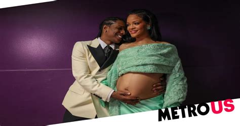 Rihanna Bares it All in Stunning Throwback Maternity Shoot